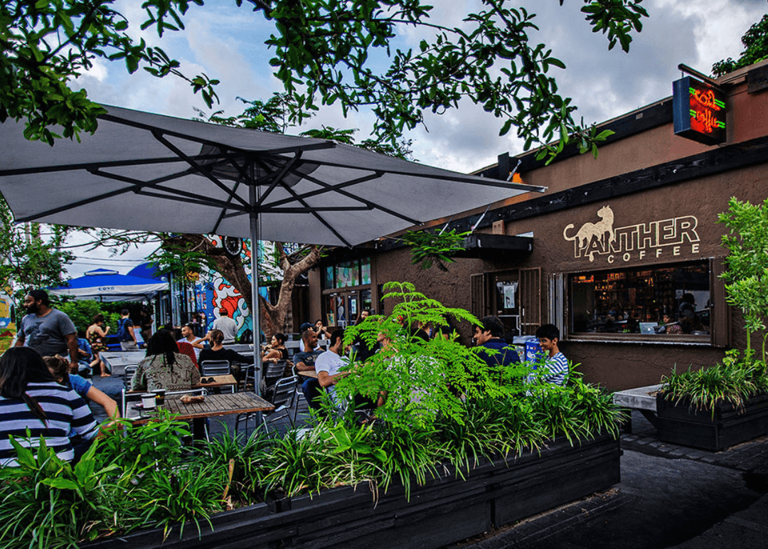 Portada de TogetherWith celebra los 15 años de Panther Coffe