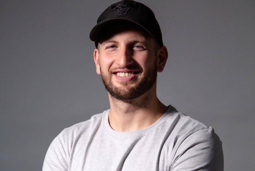 Portada de Optimizar marcas para la IA, empezando por las personas