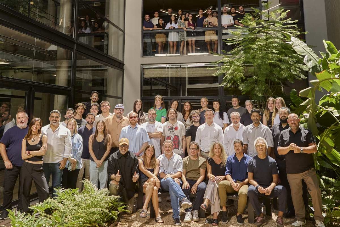 Portada de TombrasNiña presentó sus nuevas oficinas y planes de expansión