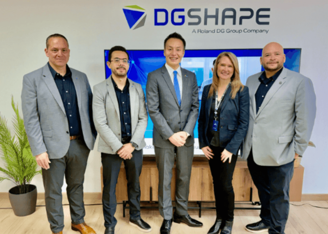 Portada de Roland DGA inaugura un centro dental para capacitación regional
