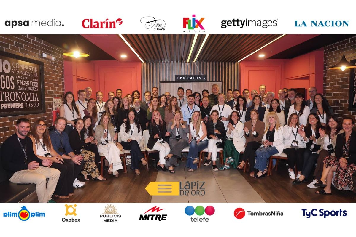 Portada de Las opiniones de los jurados del Lápiz de Oro de Medios