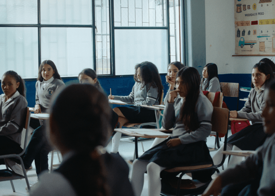 Portada de Colombia: Somos Martina lanza campaña que lleva dignidad menstrual a las estudiantes a través del uniforme escolar