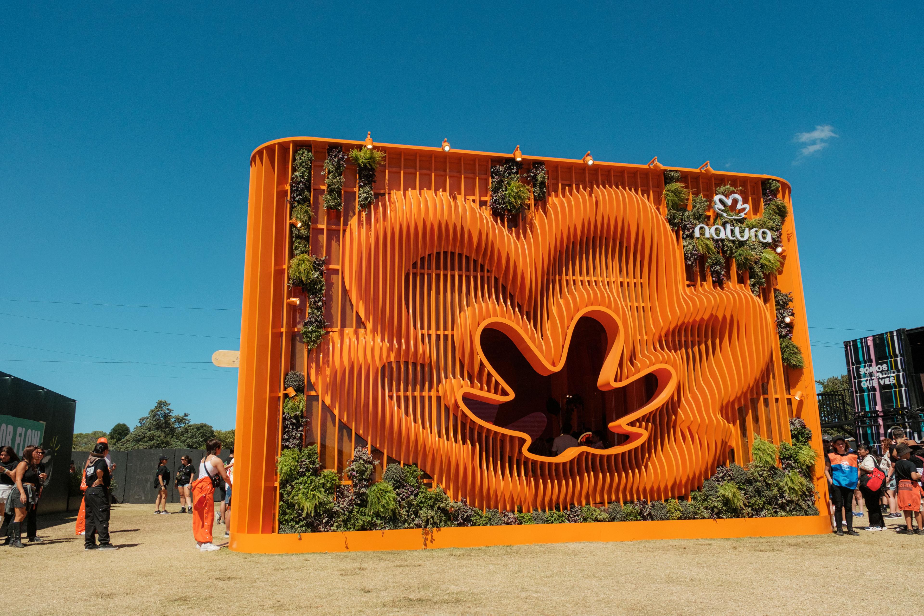 Portada de El 70% de las personas percibe que las relaciones humanas están más frágiles que nunca, según un estudio de Natura y Gentedemente