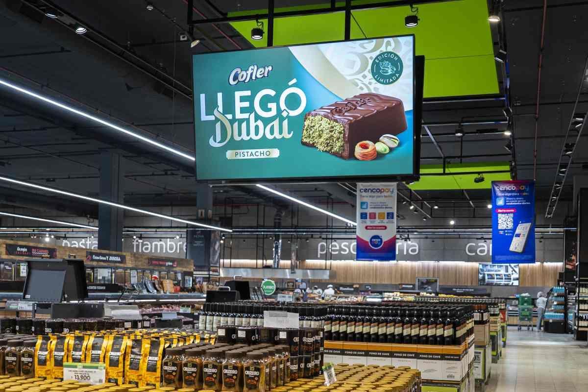 Portada de Cencosud Media amplía su circuito de pantallas digitales en tiendas