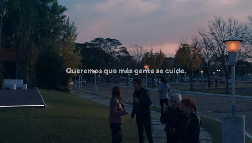 Portada de “Seamos más”, nueva campaña de Geometry Argentina para OSDE.