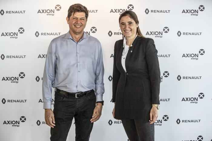 Portada de Renault Argentina y AXION energy sellaron un acuerdo de cooperación