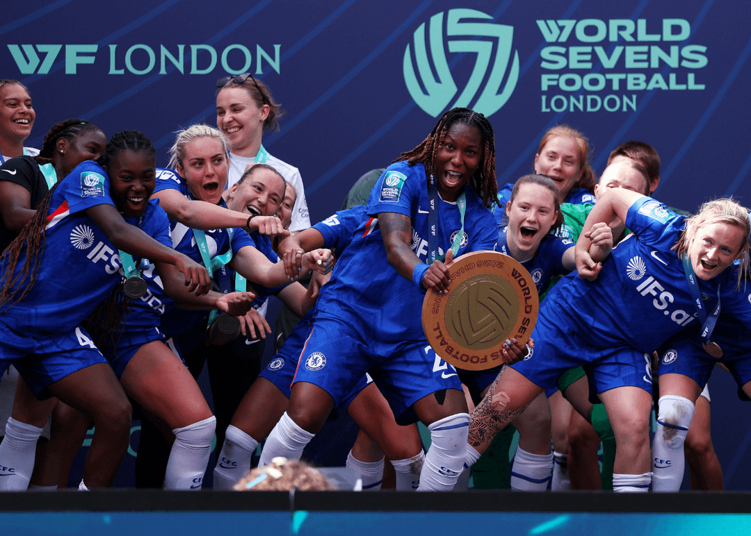 Portada de El fútbol femenino en el escenario global: el trabajo de Founders junto a World Sevens Football