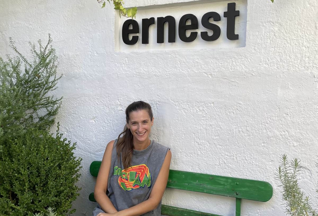 Portada de Vicky Rossetti se incorpora a Ernest en Madrid como directora de marcas