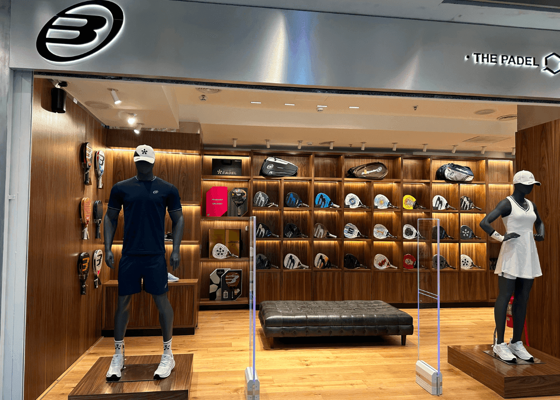 Portada de Bullpadel llegó a Alcorta Shopping con Carlos Tévez como embajador