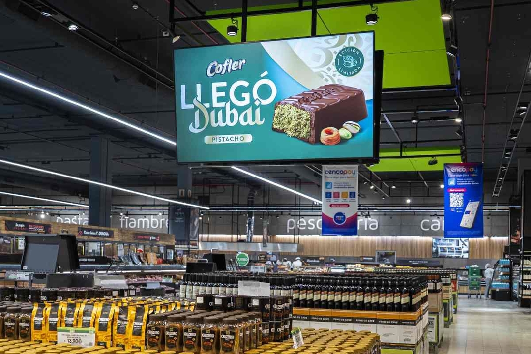 Portada de Cencosud Media amplía su circuito de pantallas digitales en tiendas